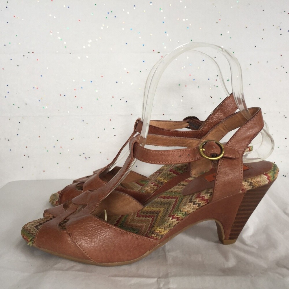 Miz Mooz Tan LeatherT strap Retro Cone Heel Sandal Fun Zig Zag insole - Size 8 - Picture 6 of 11